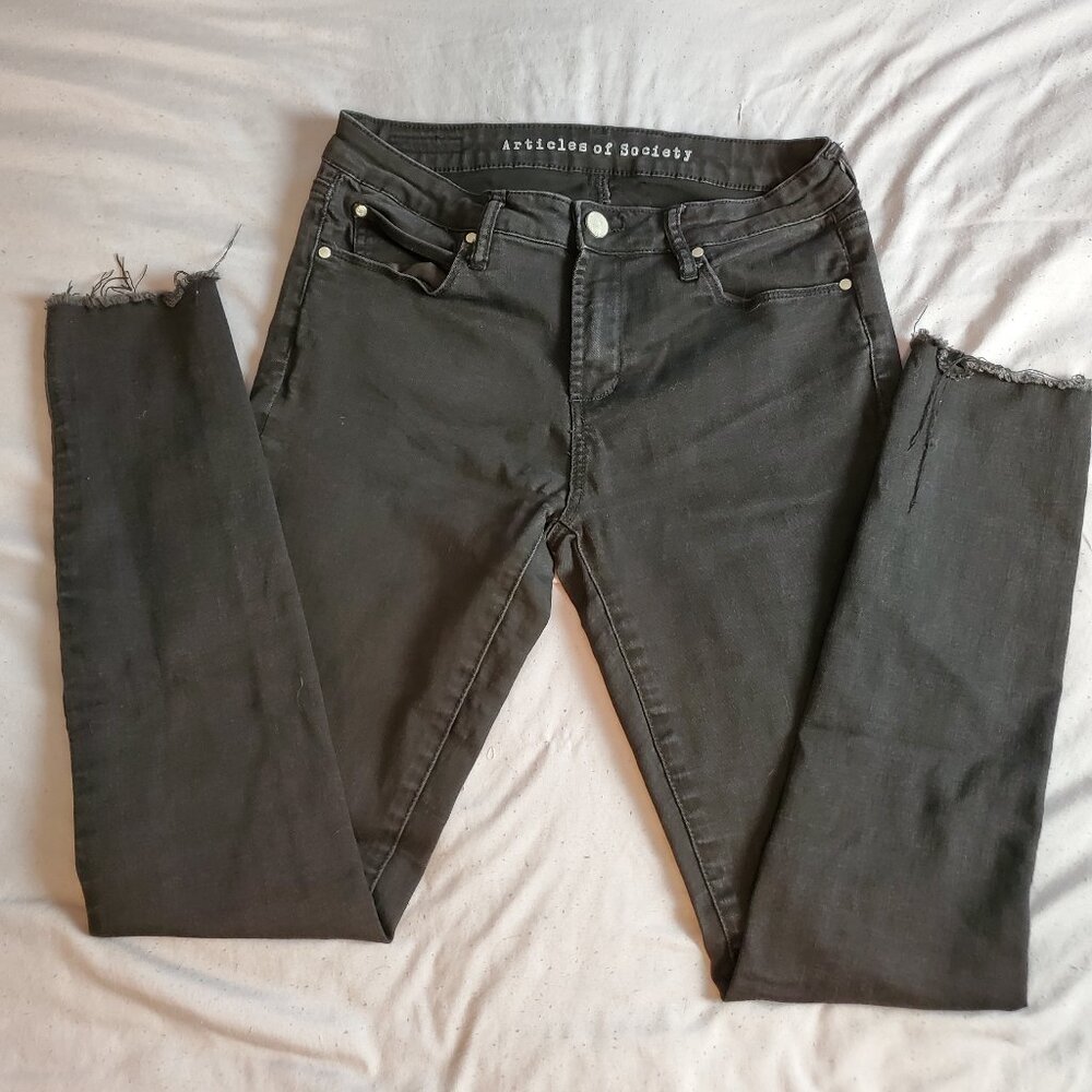 Articles of Society Black Skinny Jeans with Raw Hem - Size 29
